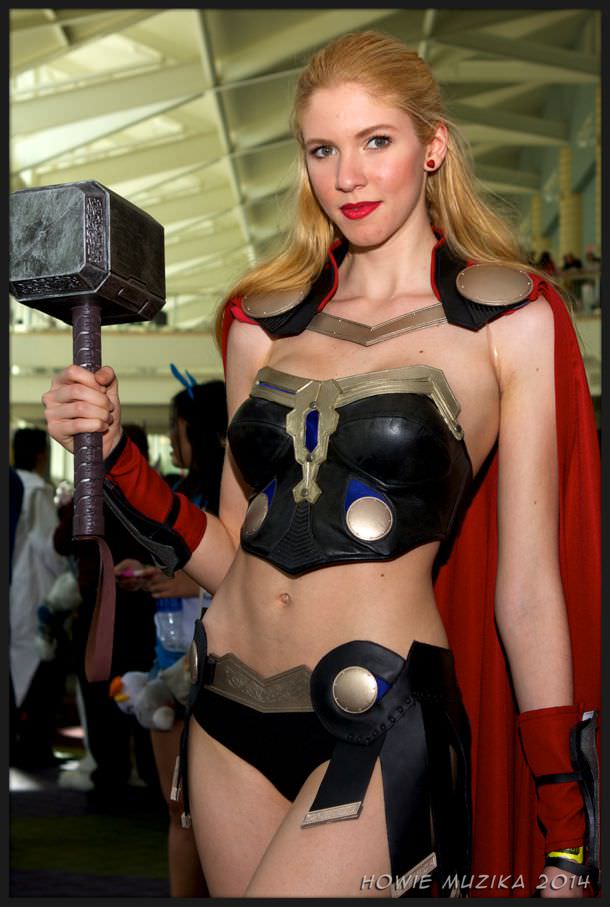 MegaCon Female Thor Cosplay. 